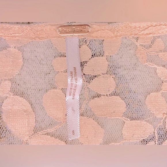 Free People Free People Pink Sand Leaf Motif Lace Dress w Dipped Scalloped Hem - Picture 9 of 9